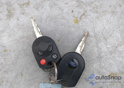 2008 Ford Escape Xlt from USA, damaged, VIN 1FMCU931X8KB12956